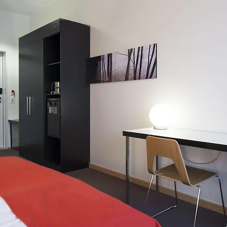 Thon Oslo Airport Otel 4*