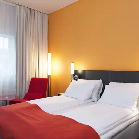 Otel Thon Oslo Airport 4*