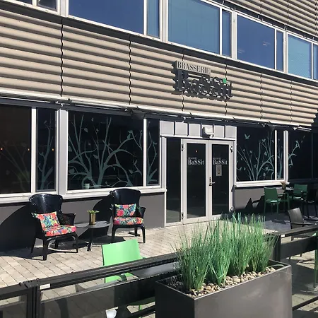 Thon Oslo Airport 4*