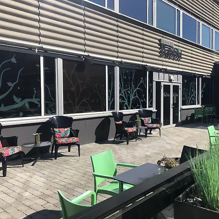 Thon Oslo Airport 4*