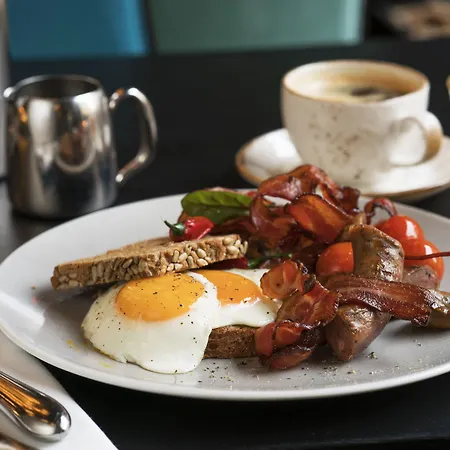 Thon Oslo Airport מלון גרדרמואן