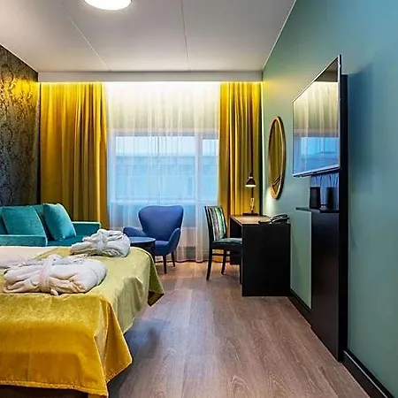Thon Oslo Airport Otel 4*