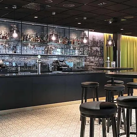 Thon Oslo Airport Otel 4*