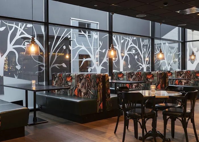 Hotel Thon Oslo Airport 4*