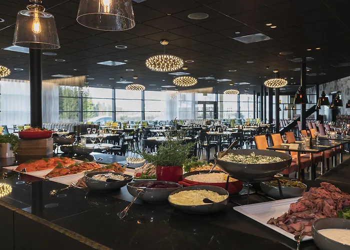 Hotel Thon Oslo Airport 4*