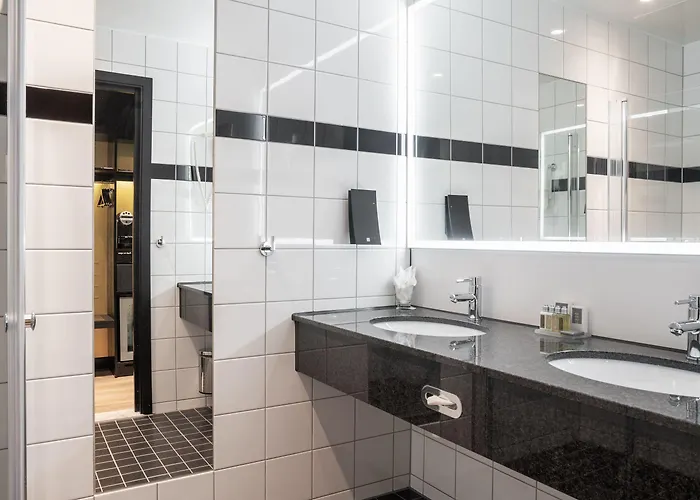 Hotell Thon Oslo Airport 4*